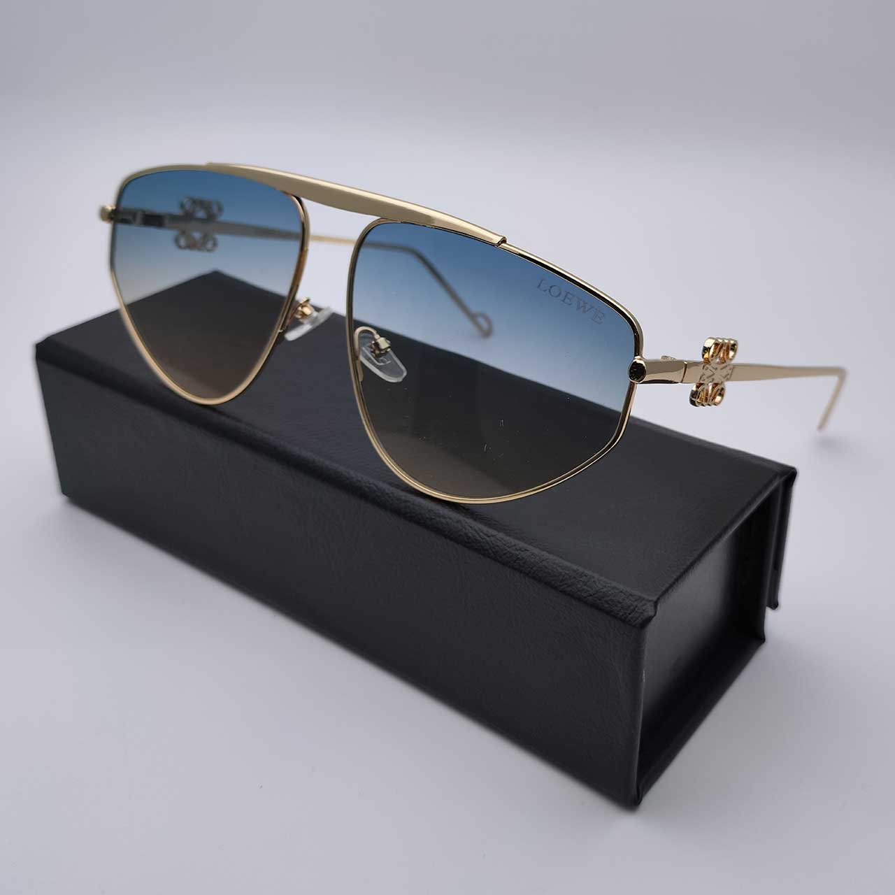عینک آفتابی لووه کد Loewe 9898