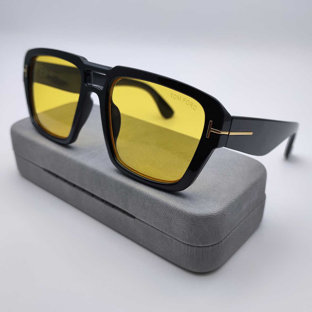 عینک آفتابی تام فورد کد Tom Ford 185