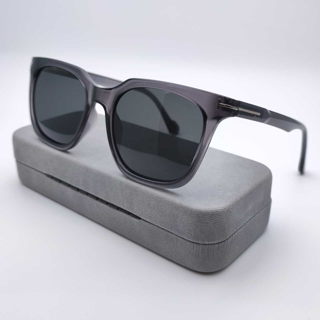 عینک آفتابی تام فورد کد Tom Ford 12013